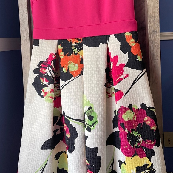 Gabby Skye Formal Pink and White Fit and Flare Dress - Picture 4 of 7